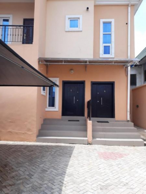 Luxury 4 Bedroom Apartment In Magodo